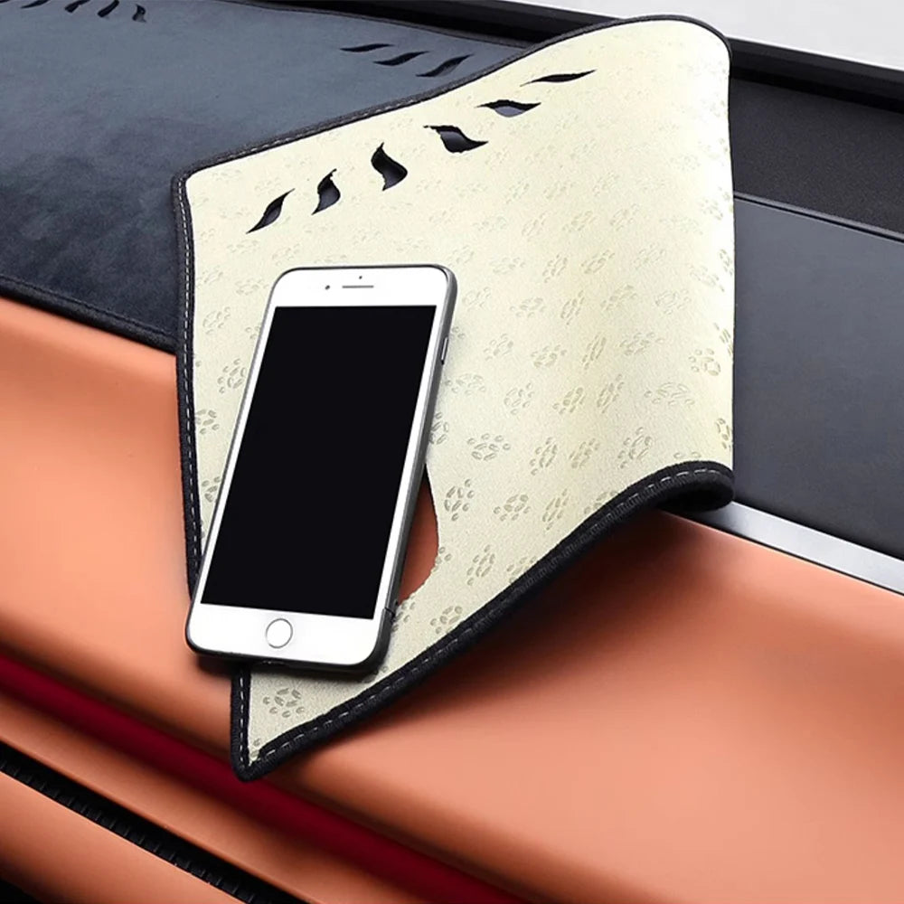 Leapmotor C10 Instrument Panel Light Blocking Pad